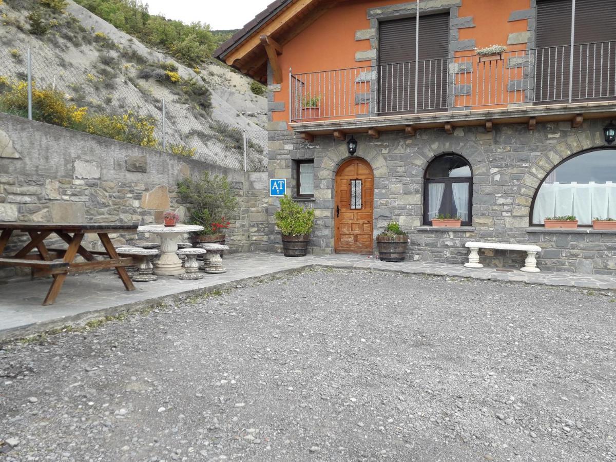 Casa Miguel Periz Apartment Sorripas Екстериор снимка